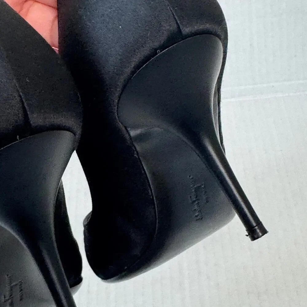 Salvatore Ferragamo Black Satin Peep Toe Pumps Heels Womens 9.5 Classic Luxury